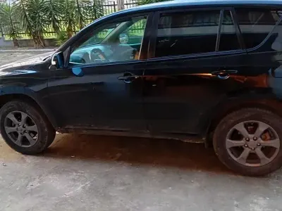 Usata Toyota RAV4 150 CV (110 kW) 2012 Nero SUV