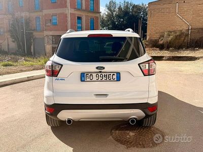Usata Ford Kuga Titanium 150 CV (110 kW) 2017 SUV