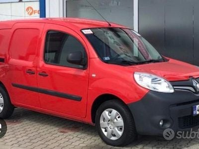 Usata Renault Kangoo 95 CV (69 kW) 2020 Rosso Monovolume