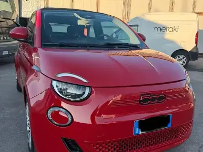 Second-hand Fiat 500e 2023 Roșu Cabrio