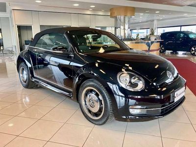 Usata VW Beetle Cabriolet CLUB 150 CV (110 kW) 2015 Nero Cabrio