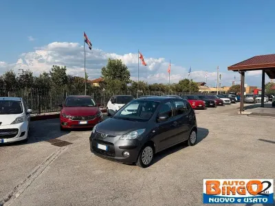 Usata Hyundai i10 Active 66 CV (48 kW) 2010 Grigio Utilitaria