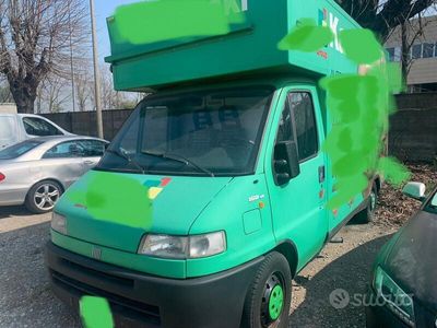 usata Fiat Ducato 2.5 Tdi allestimento negozio per moto