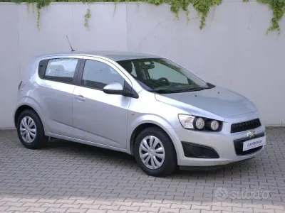 Usata Chevrolet Aveo LS 69 CV (50 kW) 2014 Grigio Berlina