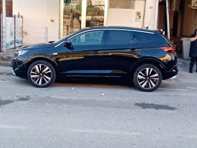 Usata Opel Grandland X Ultimate 131 CV (96 kW) 2022 SUV