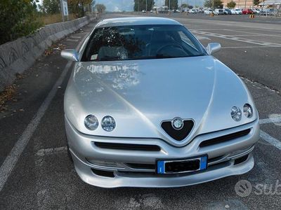 Usata Alfa Romeo GTV 150 CV (110 kW) 2002 Grigio Coupé