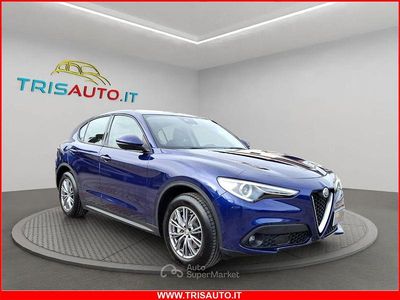 Usata Alfa Romeo Stelvio Business 192 CV (141 kW) 2021 Blu SUV