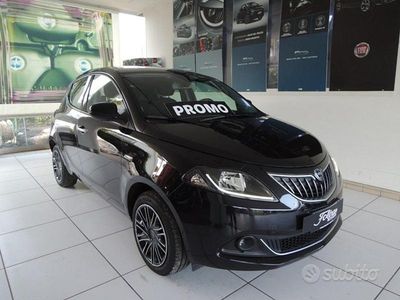 Usata Lancia Ypsilon S 69 CV (50 kW) 2022 Nero Utilitaria