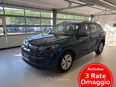Usata VW Tiguan Life 150 CV (110 kW) 2024 Blu SUV
