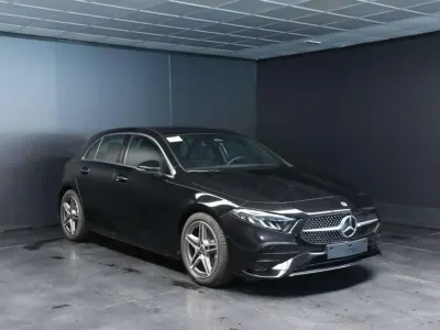 Usata Mercedes A180 AMG Line Premium 136 CV (100 kW) 2025 Nero Berlina
