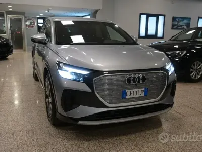Gebraucht Audi Q4 e-tron Advanced 77 kW (105 PS) 2022 Grau SUV