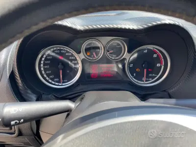 Usata Alfa Romeo MiTo 69 CV (50 kW) 2010 Nero Utilitaria