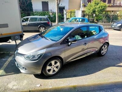 Usata Renault Clio IV 90 CV (66 kW) 2013 Grigio Berlina
