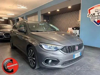 Käytetty Fiat Tipo Lounge 120 HP (88 kW) 2018 Harmaa Farmari