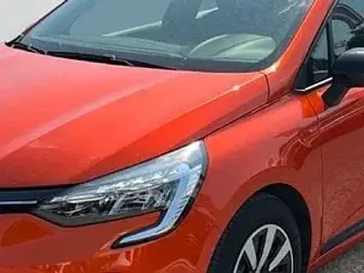 Usata Renault Clio V Techno 101 CV (74 kW) 2023 Bianco Utilitaria