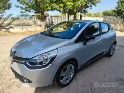 Usata Renault Clio IV Intens 73 CV (53 kW) 2016 Grigio Berlina