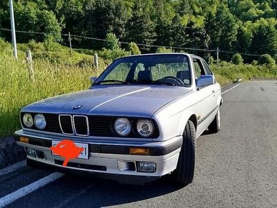 Usata BMW 318 136 CV (100 kW) 1990 Grigio Coupé