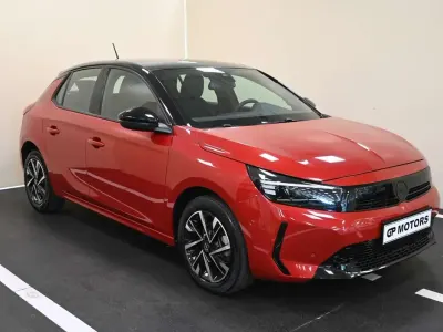 Usata Opel Corsa GS Line 101 CV (74 kW) 2025 Rosso Utilitaria