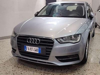 Usata Audi A3 Attraction 110 CV (80 kW) 2015 Berlina