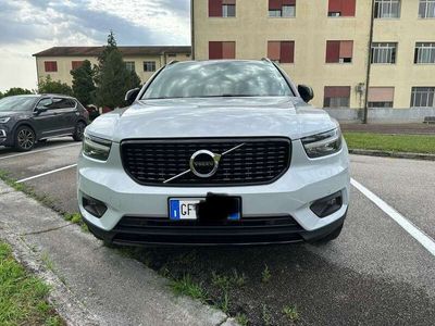 usata Volvo XC40 1.5 t3 R-design 163cv auto my21