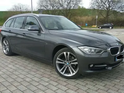 Usata BMW 320 Sport Line 184 CV (135 kW) 2013 Station wagon