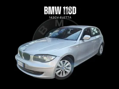 Używany BMW 118 143 KM (105 kW) 2009 Srebrny Hatchback
