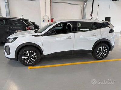 Usata Peugeot 2008 Style 100 CV (73 kW) 2025 Bianco SUV