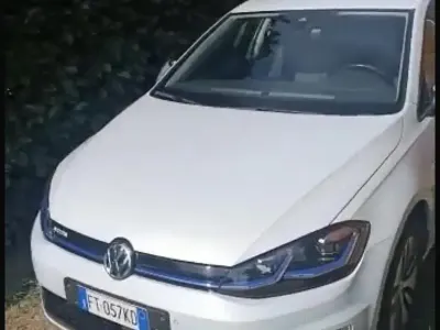 Usata VW e-Golf 100 kW (136 CV) 2018 Bianco Utilitaria