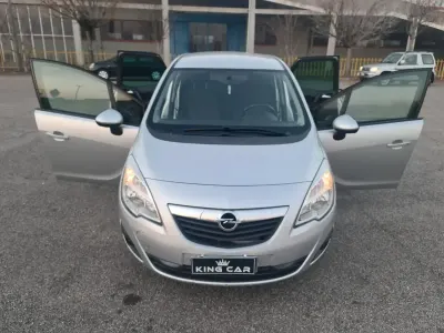 Usata Opel Meriva Cosmo 95 CV (69 kW) 2012 Grigio Monovolume