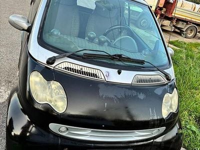 Nero Usata 2001 Smart ForTwo Coupé Cabrio | 1100 € (Buon prezzo)