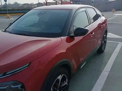 Usata Citroën C4 PureTech 131 CV (96 kW) 2023 Rosso SUV