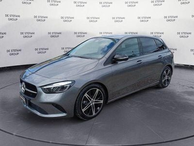 Nuova Mercedes B180 Advanced 116 CV (85 kW) 2025 Grigio Monovolume