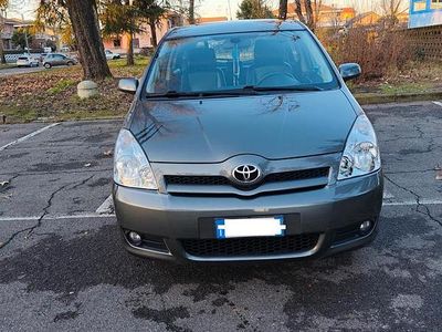 Usata Toyota Corolla Verso 129 CV (94 kW) 2005 Monovolume
