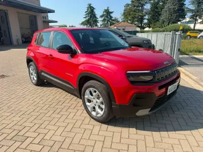 Usata Jeep Avenger Altitude 101 CV (74 kW) 2024 Grigio SUV