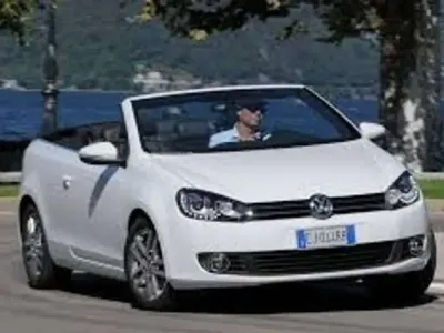 Usata VW Golf Highline 105 CV (77 kW) 2011 Cabrio