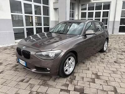 Usata BMW 118 143 CV (105 kW) 2013 Grigio Utilitaria