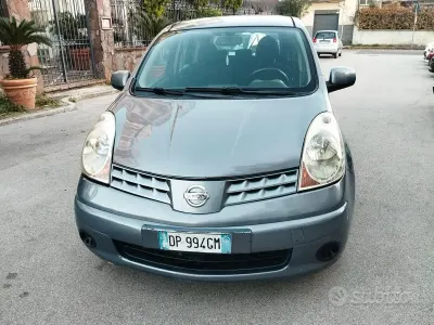 Usata Nissan Note Tekna 86 CV (63 kW) 2008 Grigio Utilitaria