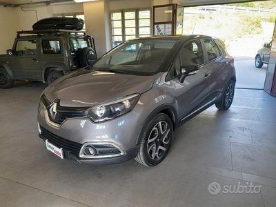 Occasion Renault Captur 90 ch (66 kW) 2014 Gris SUV