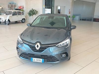 Usata Renault Clio V 86 CV (63 kW) 2021 Grigio Berlina