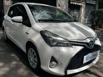 Usata Toyota Yaris Hybrid
