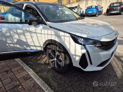 Usata Peugeot 3008 Allure 131 CV (96 kW) 2021 Bianco SUV
