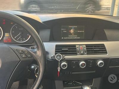 Grigio Usata 2006 BMW 525 Berlina | 5500 €