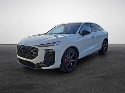 Nuova Audi Q3 Sportback S-Line 177 CV (130 kW) 2026 Bianco ghiaccio SUV