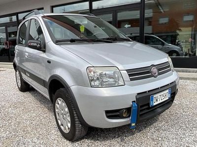 Usata Fiat Panda 4x4 Climbing 60 CV (44 kW) 2009 Grigio Utilitaria