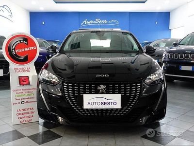 Usata Peugeot 208 Active 102 CV (75 kW) 2022 Nero Utilitaria