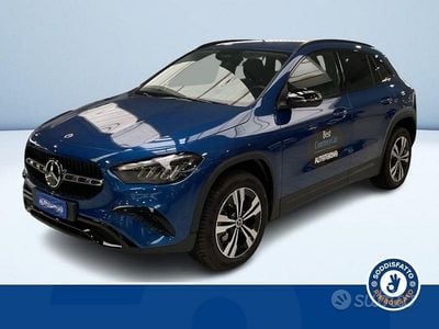 Blu Usata 2024 Mercedes GLA180 Advanced SUV | 37.600 € (Buon prezzo)