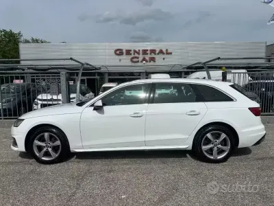 Usado Audi A4 Business 170 CV (125 kW) 2020 Blanco Familiar