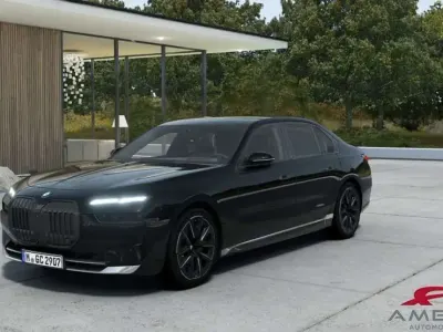 Nuova BMW 740 M Sport 340 CV (250 kW) 2025 Nero Berlina