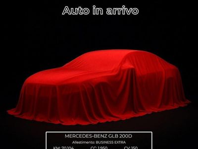Usata Mercedes GLB200 Business 149 CV (109 kW) 2022 Bianco SUV