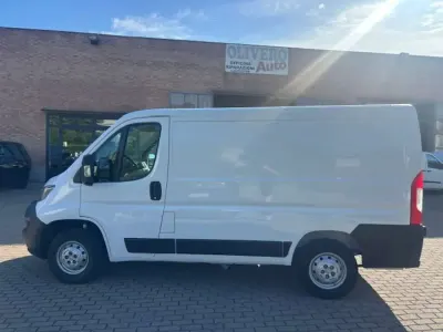 Usata Peugeot Boxer S 140 CV (102 kW) 2021 Bianco Furgone